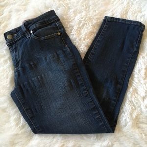 Paige Roxie Capri jeans